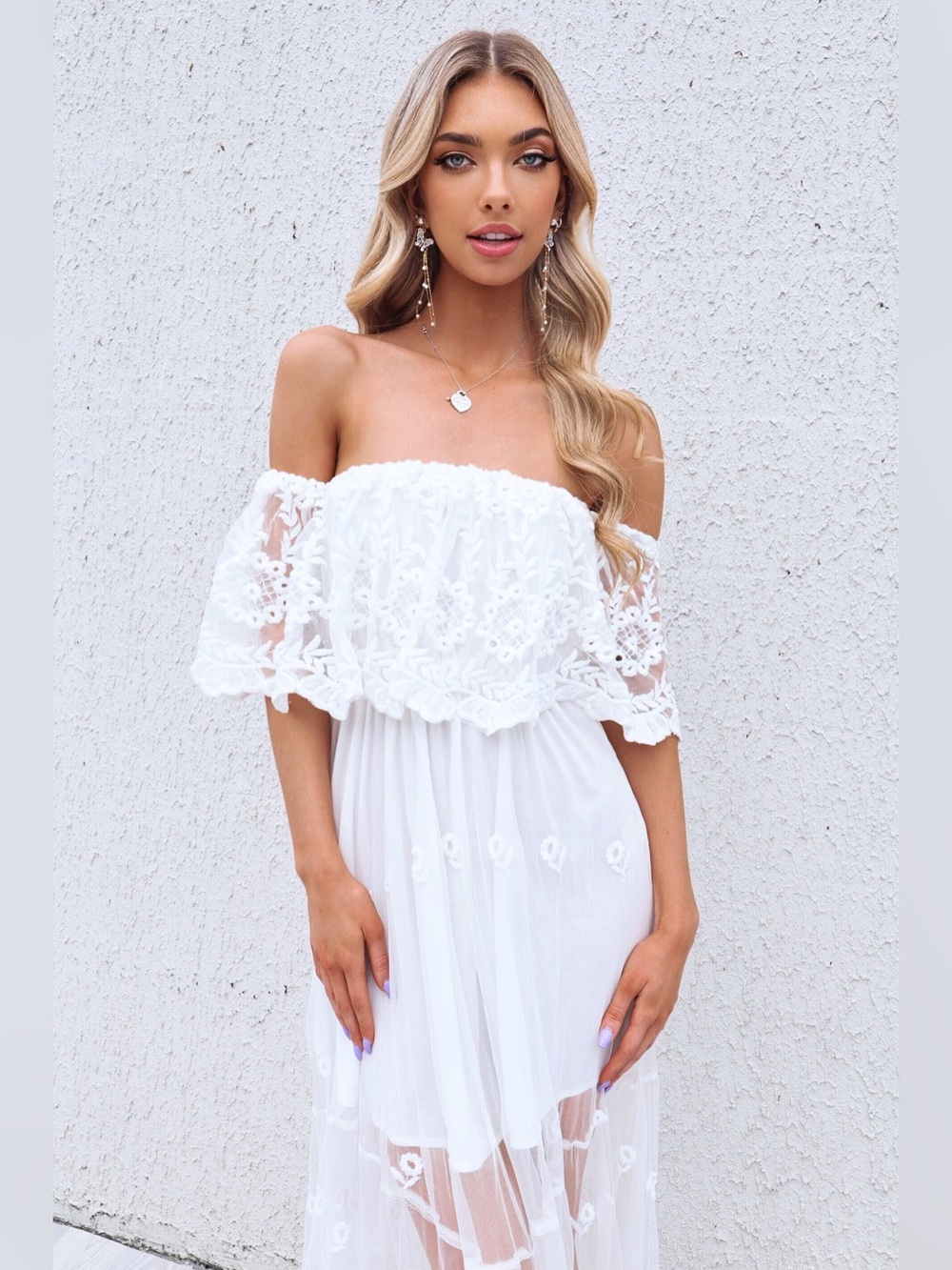 White Embroidered Lace Off Shoulder Maxi Dress Size US 4 Small - Picture 4 of 11